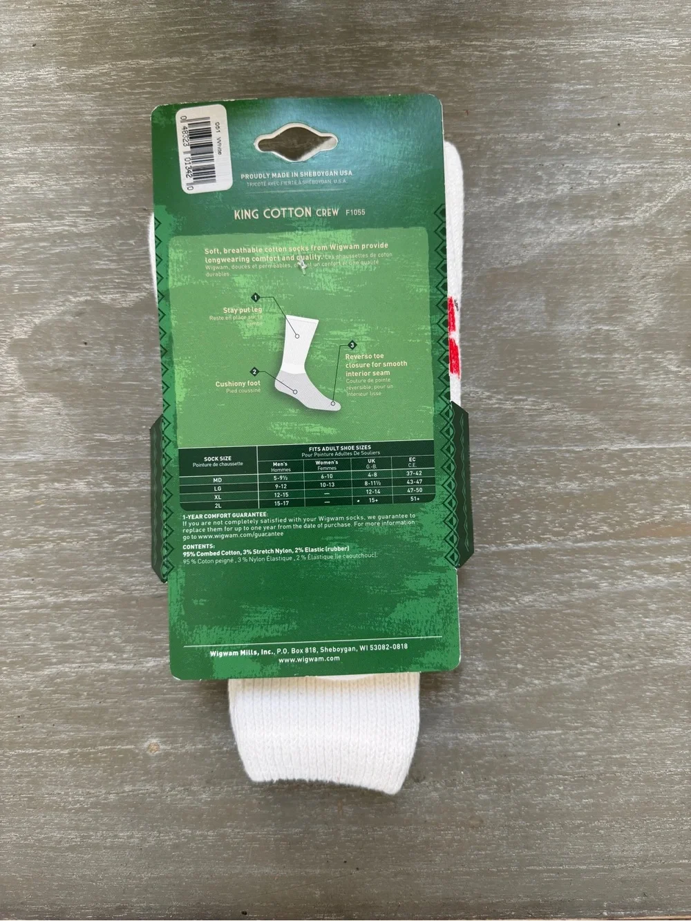 Wigwam Men’s King Cotton Crew Socks. Size 9-12. Cream color. New with tags.